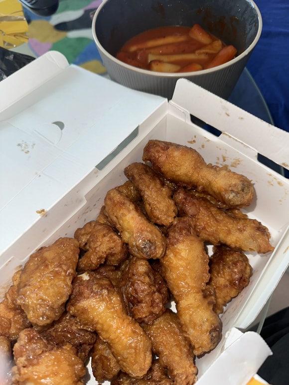 리시오네일 이미지