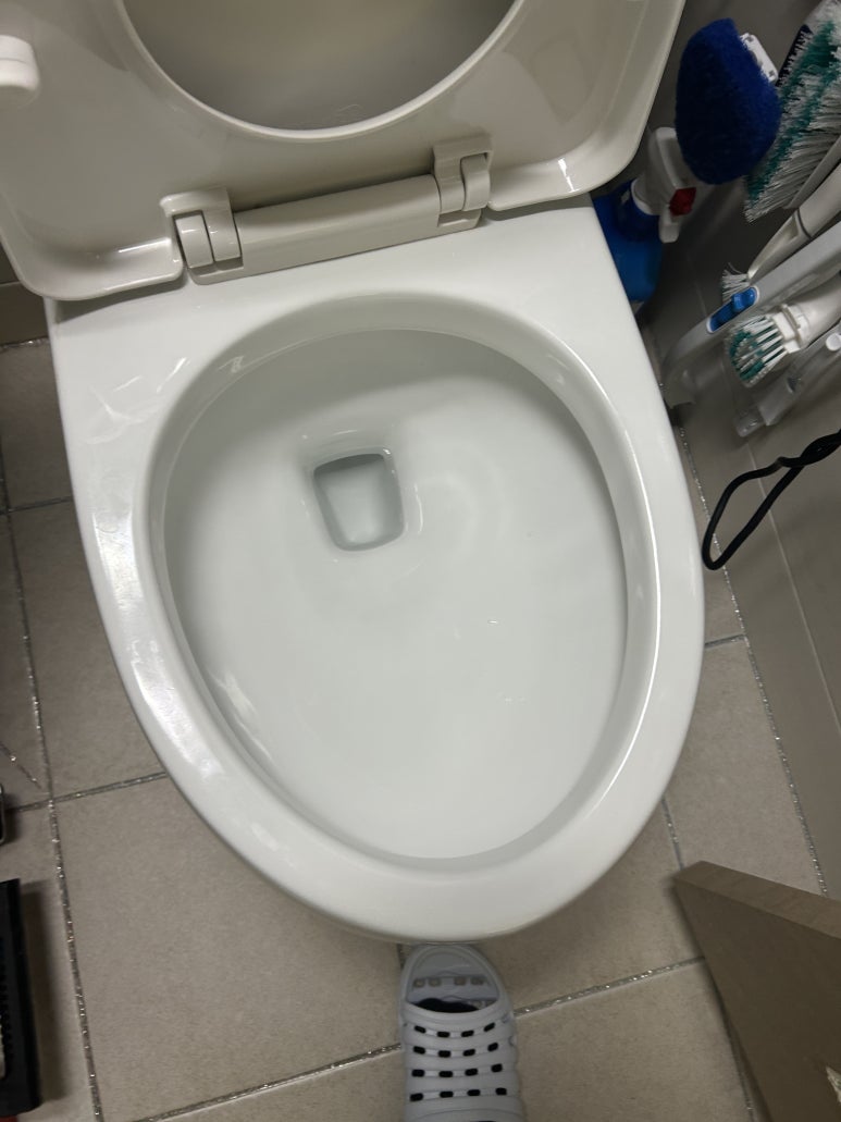 변기막힘 이미지