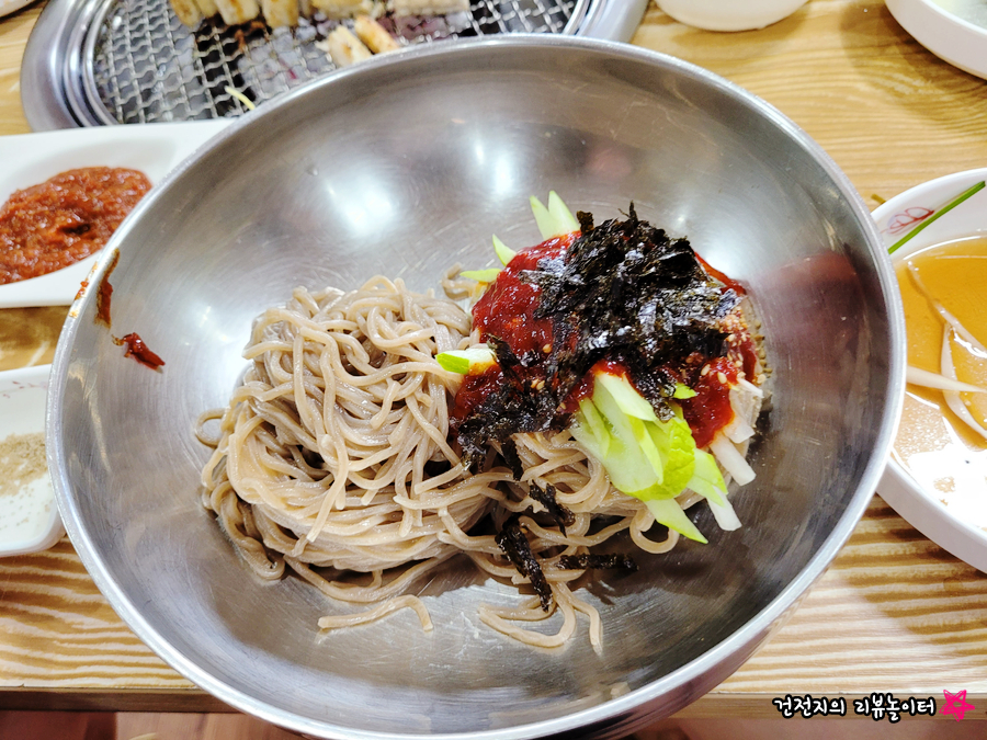 쌍둥이국수 이미지