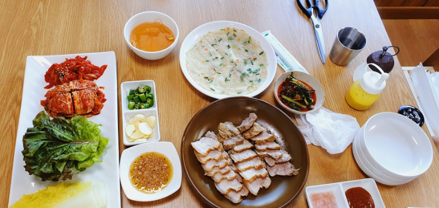 두메골마늘보쌈 이미지