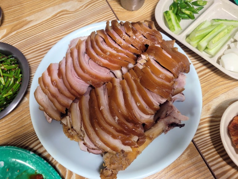 영동족발보쌈 대표 사진