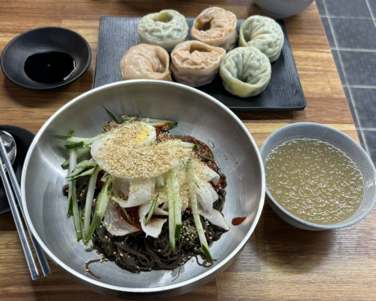 산수냉면 이미지
