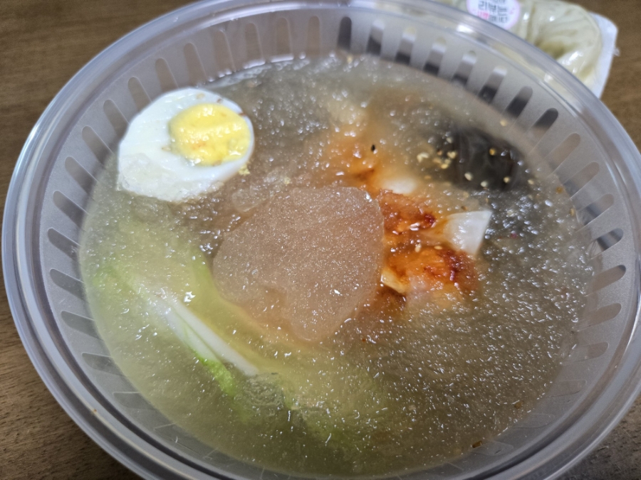 충성 칡냉면 이미지