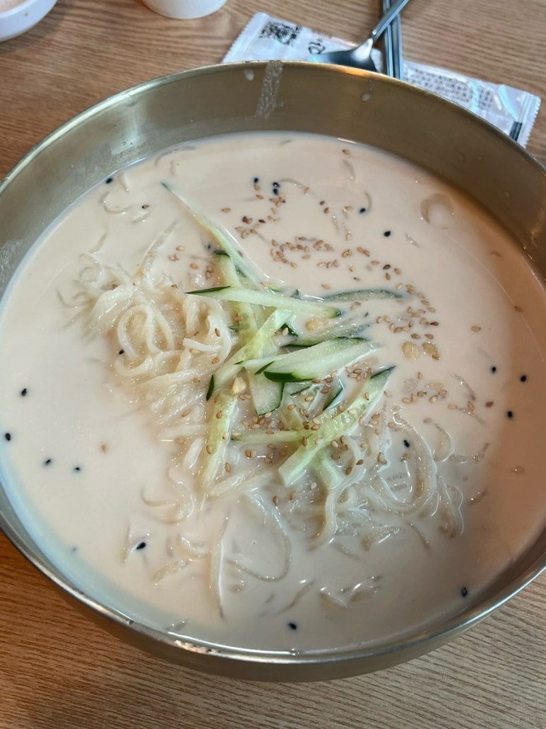 물항라 비빔국수 이미지