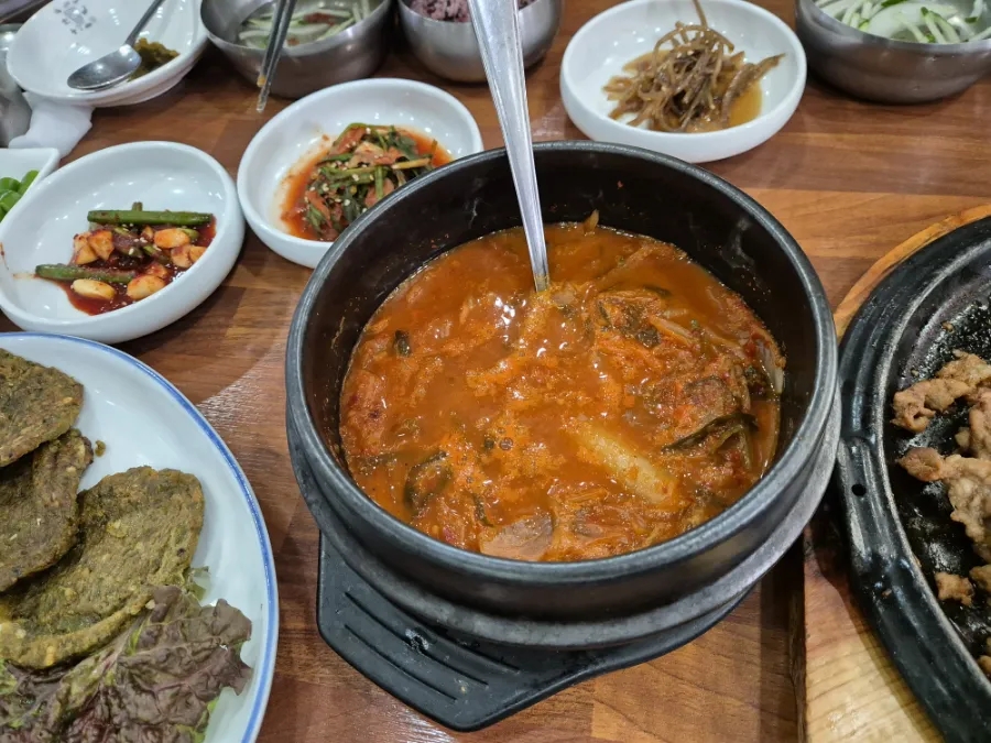 덕신식당 이미지
