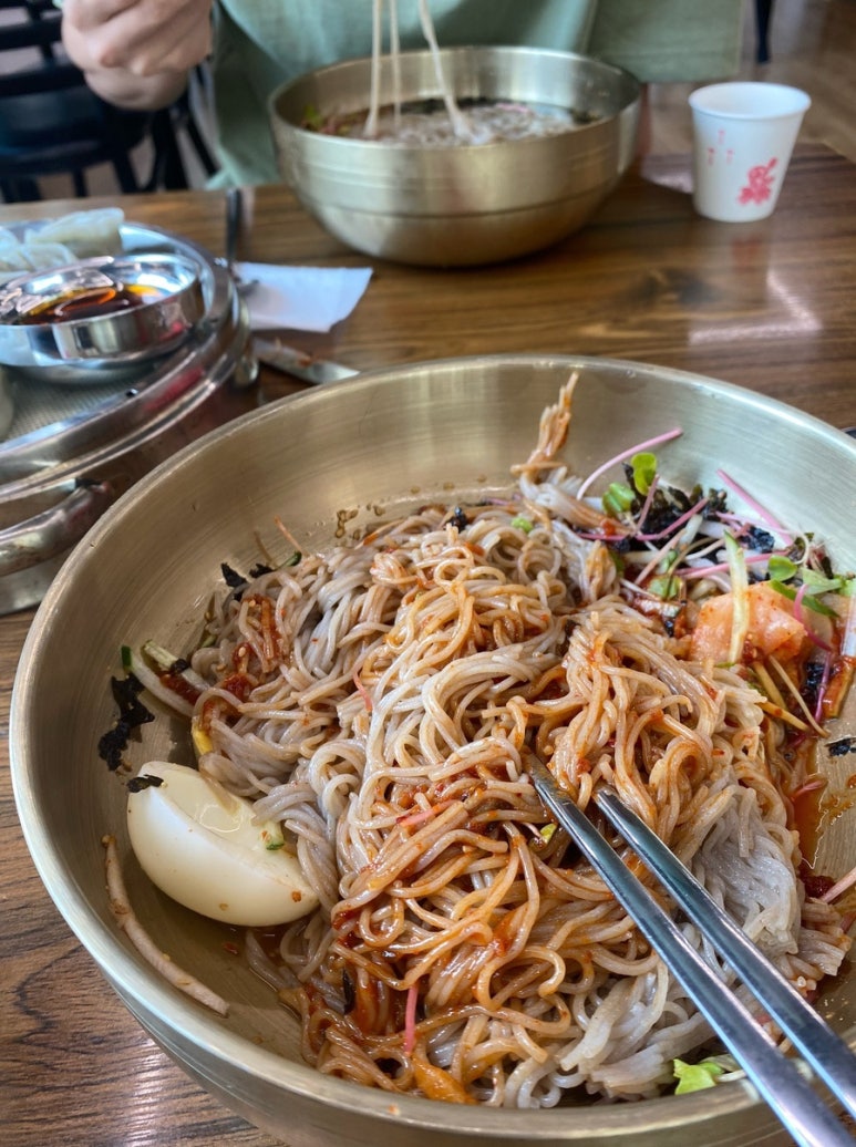 구월애 막국수 이미지