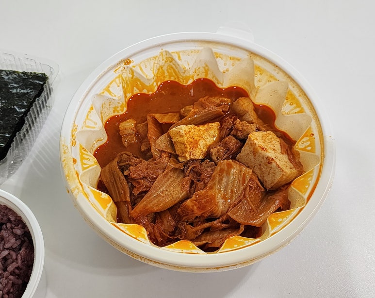 김치찜은 살안찜 권선점 이미지