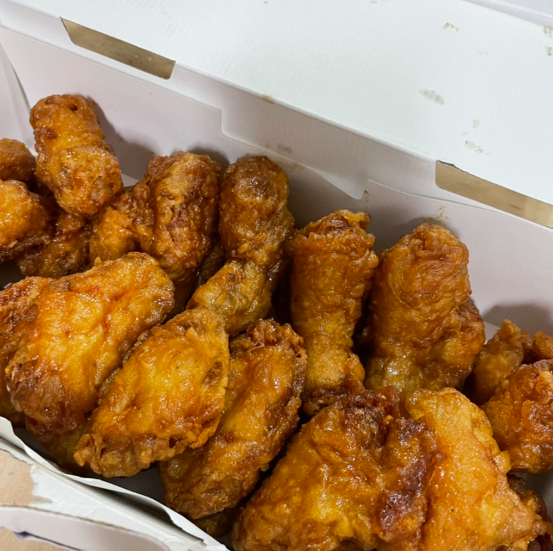 교촌치킨 이미지