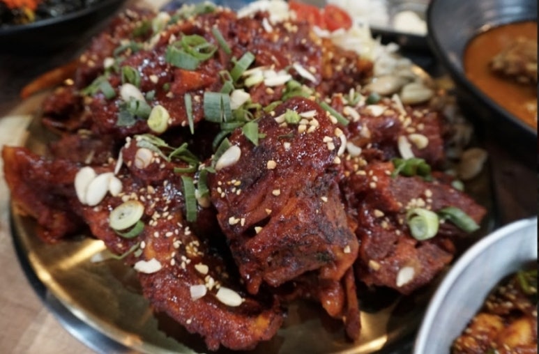 조프로 뼈구이 용암점 이미지