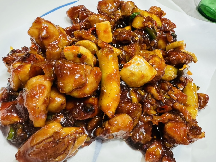 일미숯불치킨 이미지