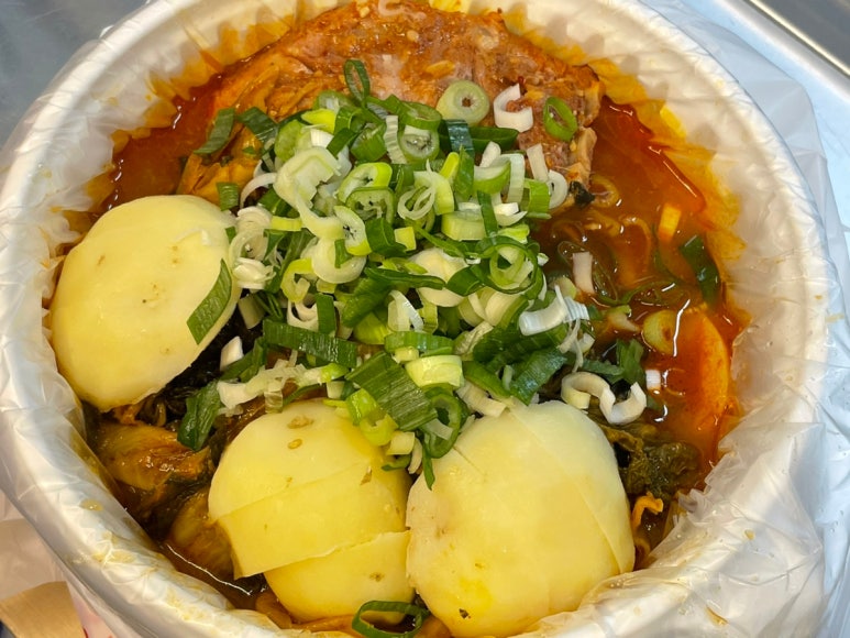 늘 통큰 감자탕 이미지