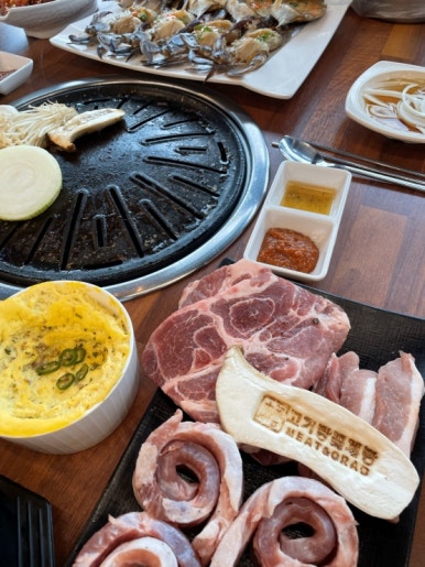 고기랑꽃게랑 이미지