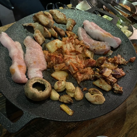 염라반점 이미지