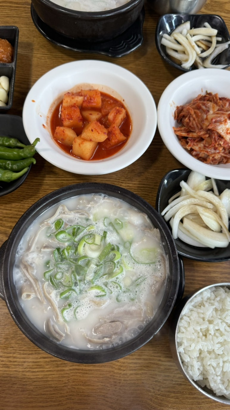 화원돼지국밥 이미지