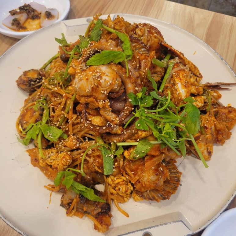 초산아구찜 이미지