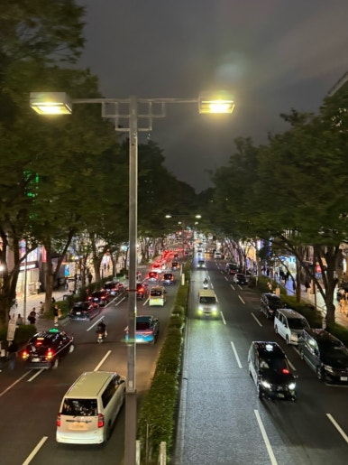 아디다스오리지널가로수길 이미지