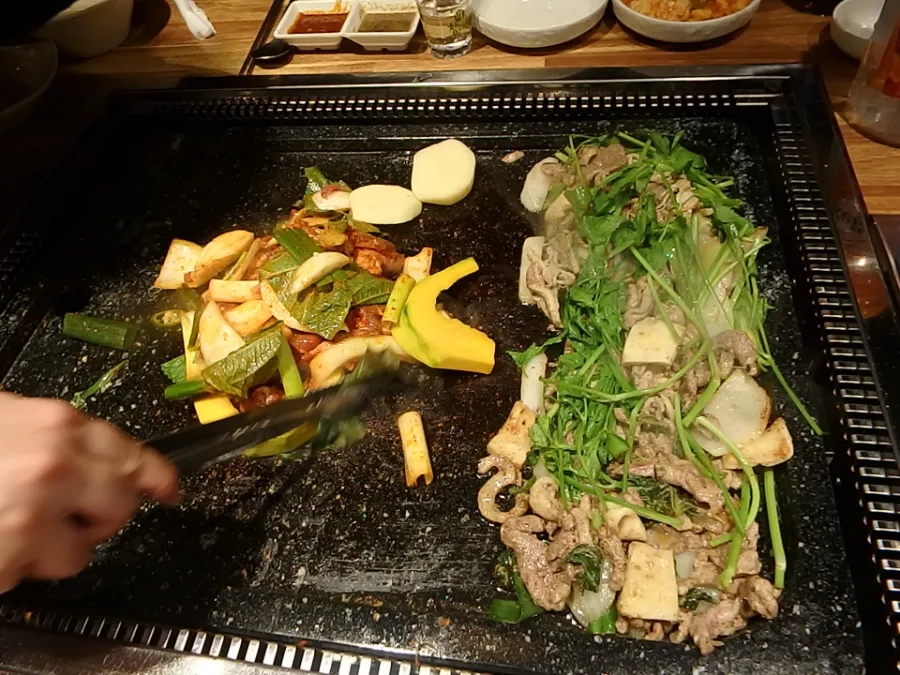 온달집미나리생삼겹오리 이미지