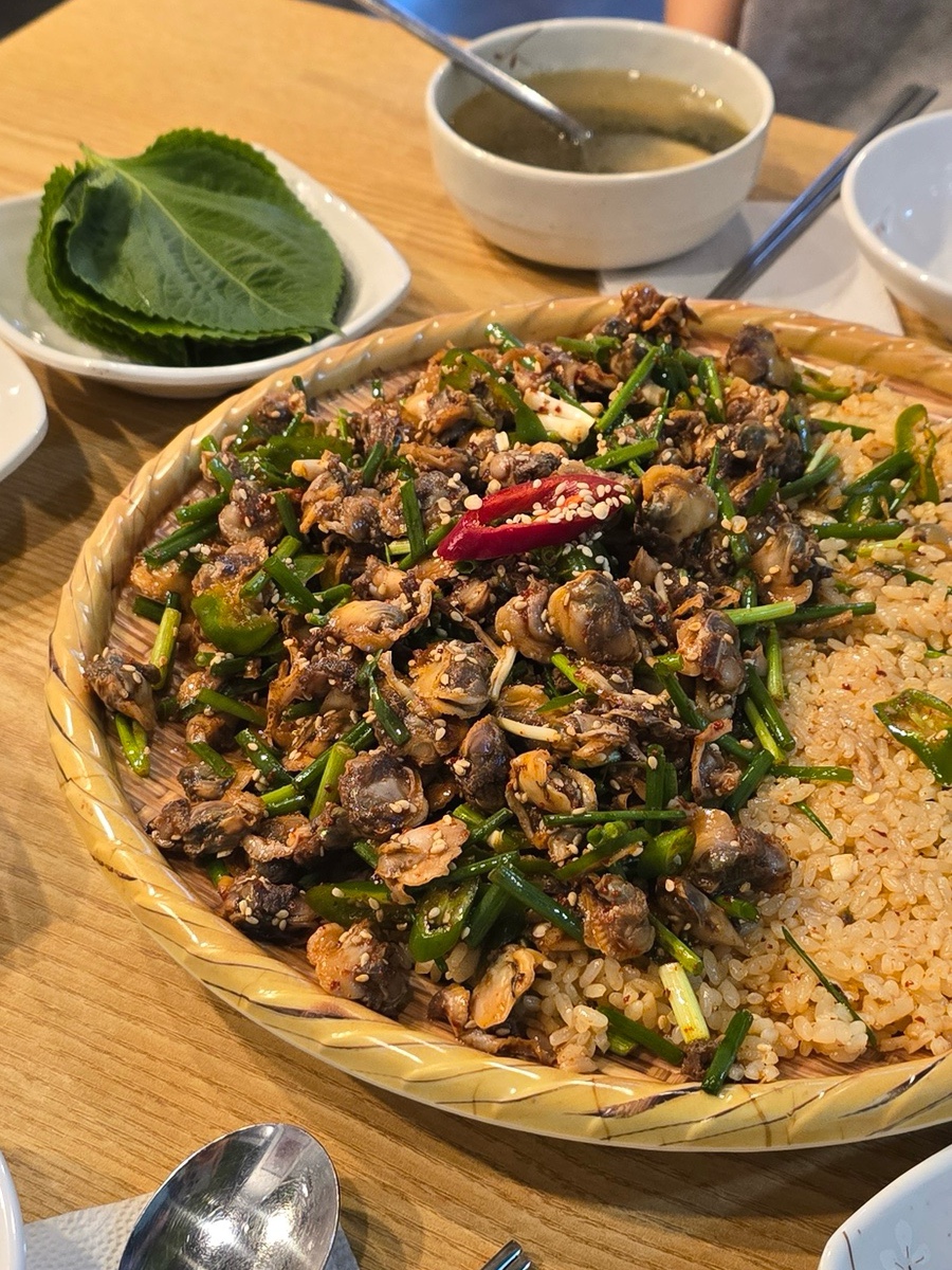 강릉엄지네 꼬막집 왕십리센트라스점 이미지