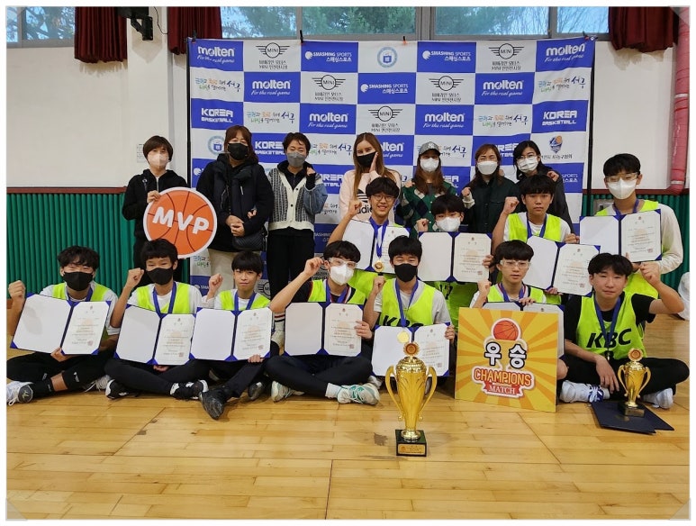 뉴발란스부평 이미지