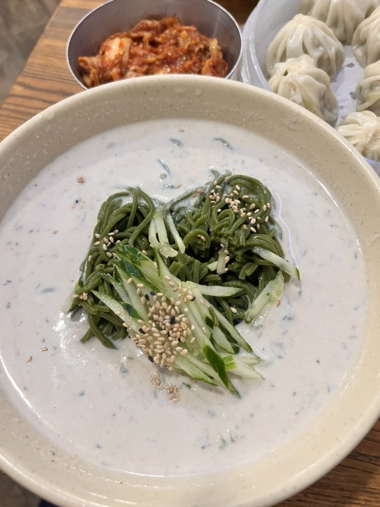 명동칼국수만두 이미지