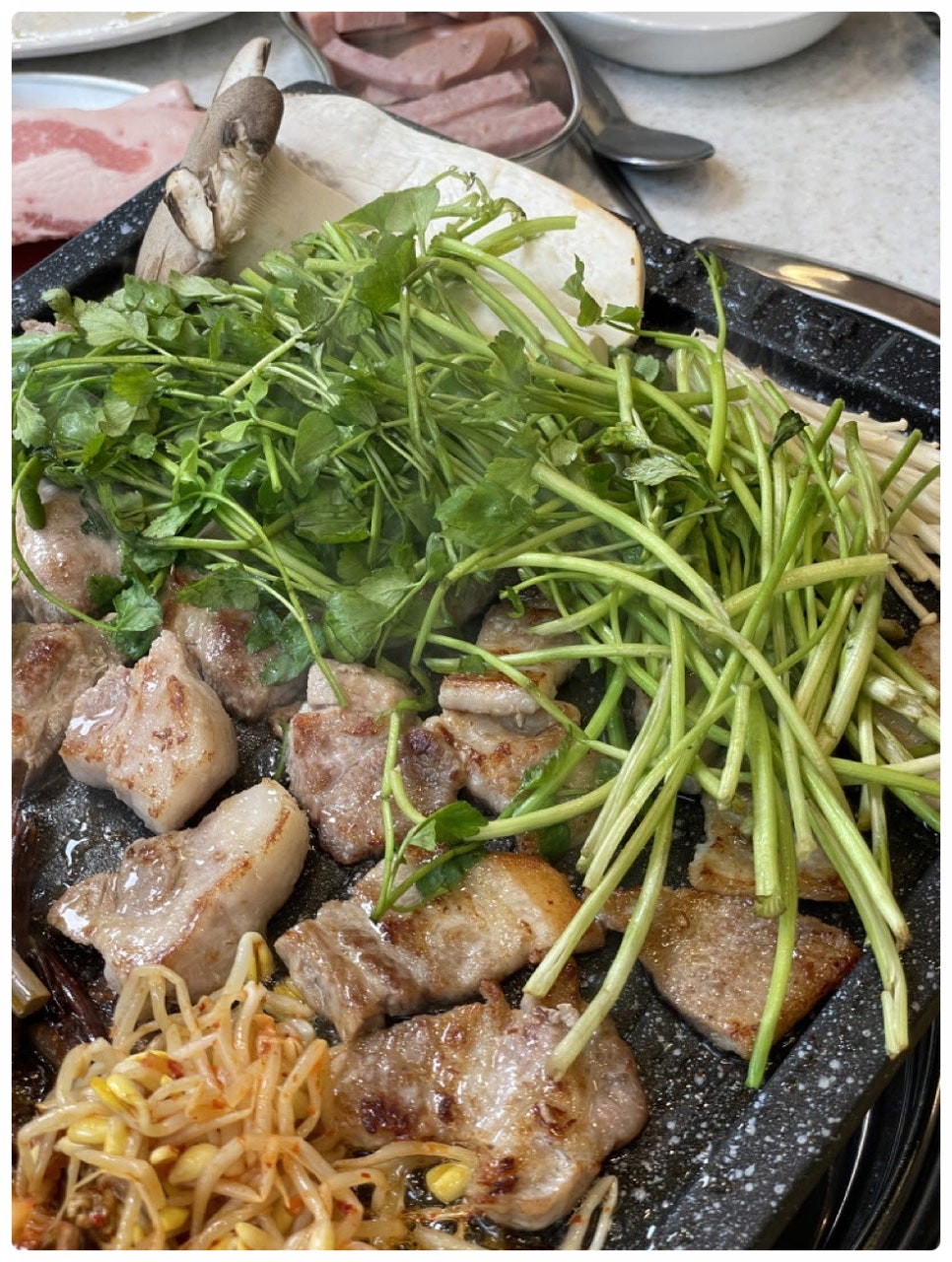 삼겹살부대 이미지