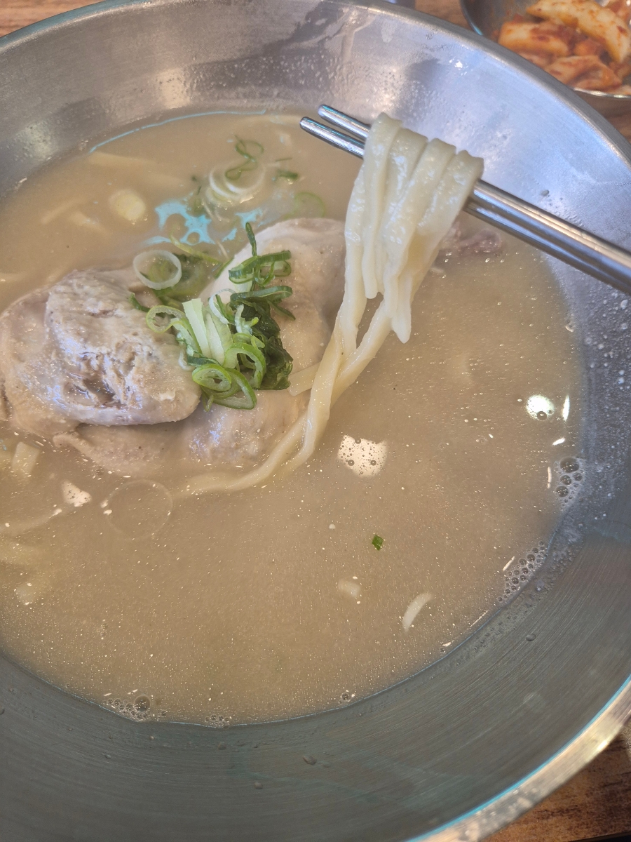 언양닭칼국수강서점 이미지