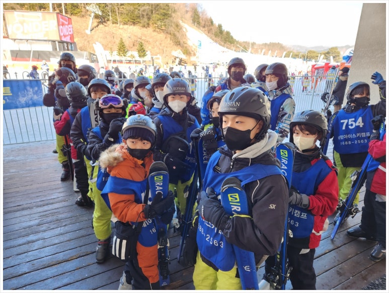 뉴발란스부평 이미지