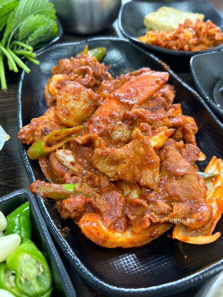 오늘도제육 이미지