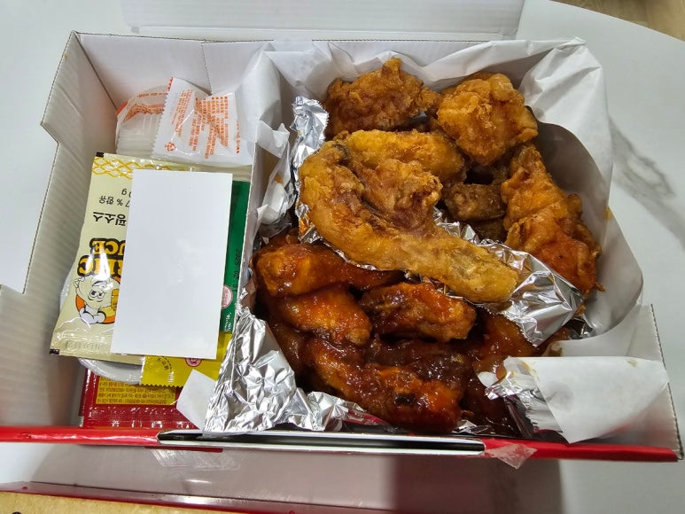 닭쟁이피자쟁이 이미지