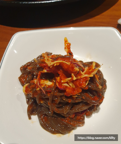 굴다리족발명인&포차 이미지