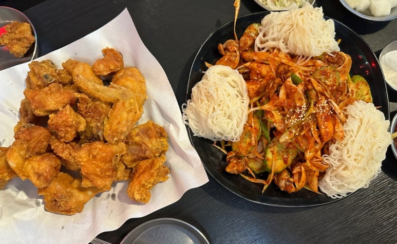 꼬꼬와톡 이미지