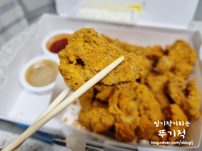 네네치킨 신도시점 사진 6