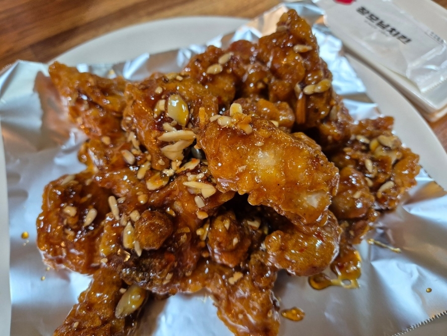 몽돌닭강정&치킨 이미지