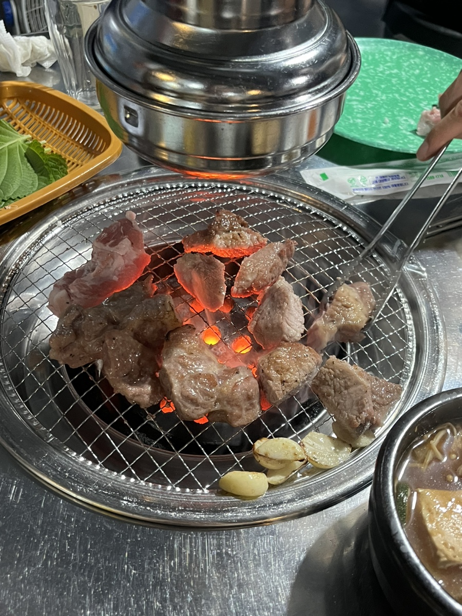 꼬들꼬들 연탄불구이 이미지
