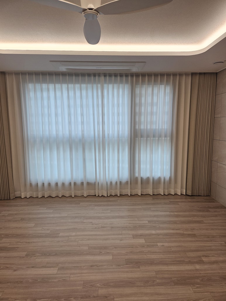 금손커튼블라인드 이미지