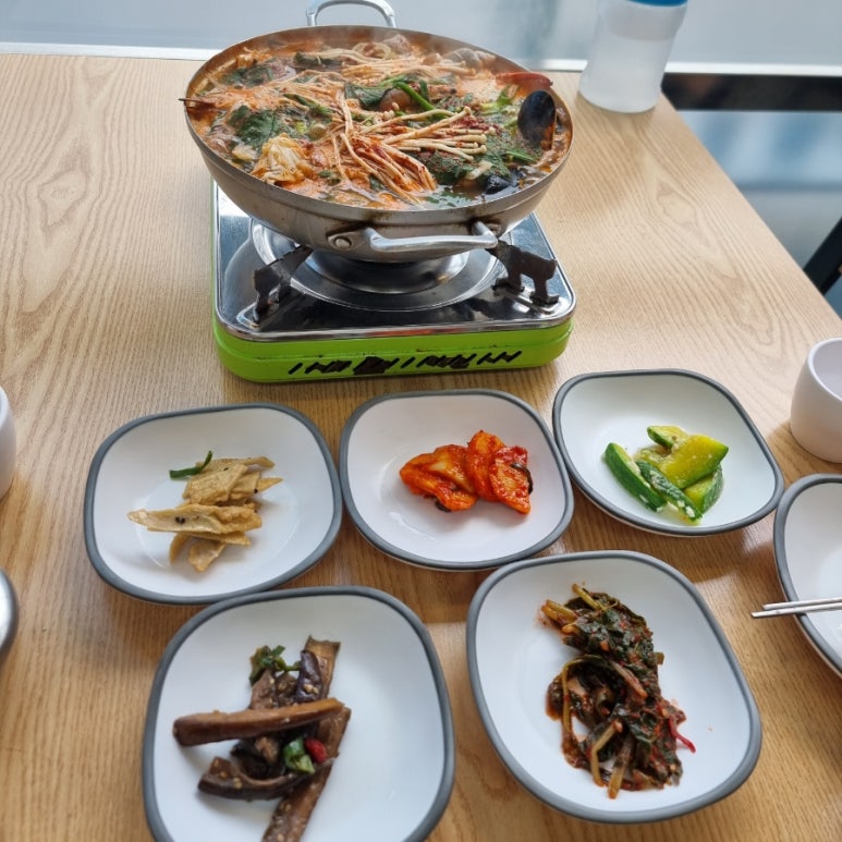 관제탑해물탕 이미지
