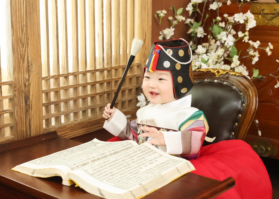 아인스튜디오 이미지