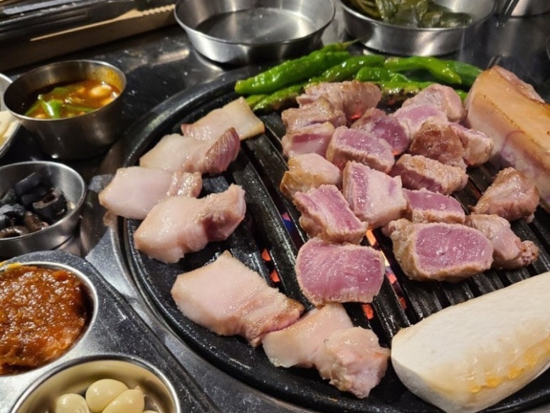 쓰쓰카페 이미지
