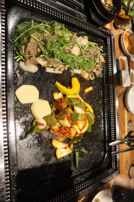 온달집미나리생삼겹오리 이미지