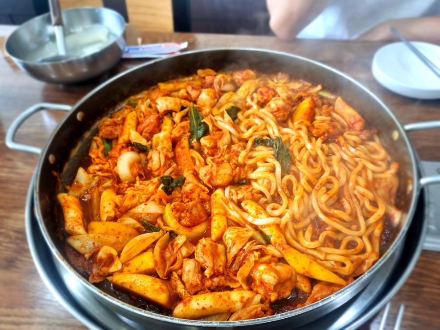 춘천닭가네닭갈비막국수 이미지