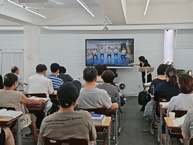 토브요양보호사교육원 이미지