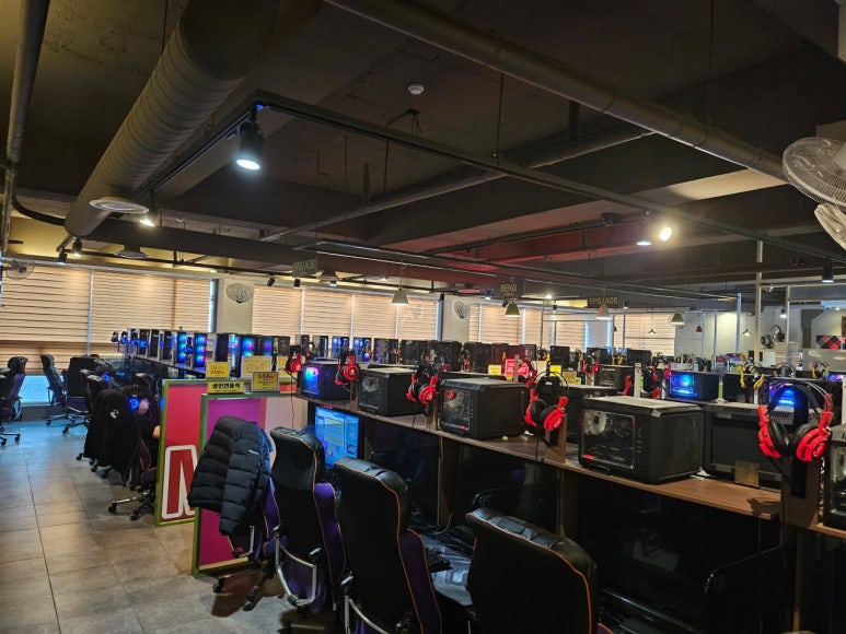 모모PC방 이미지