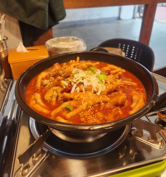 목련닭발 이미지