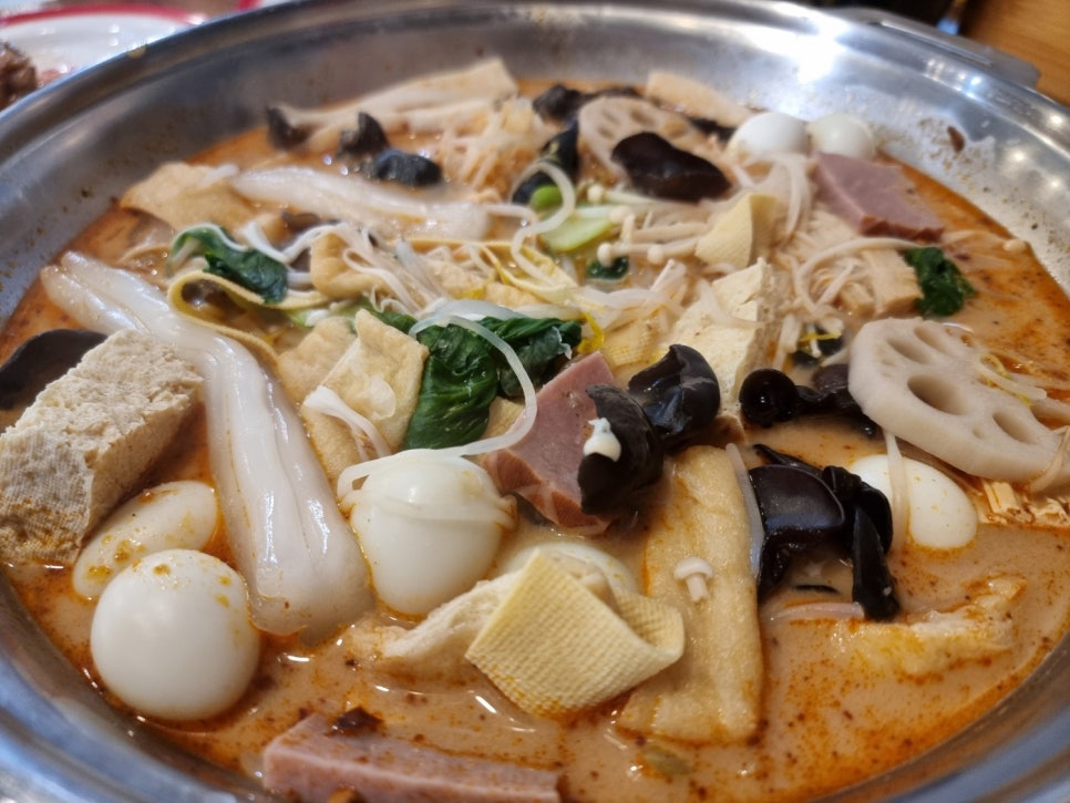충칭훠궈마라탕 이미지