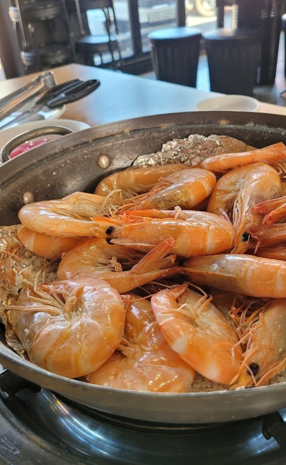 철없는 새우 이미지