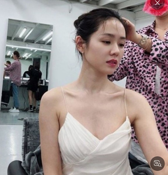 하울그라피 이미지