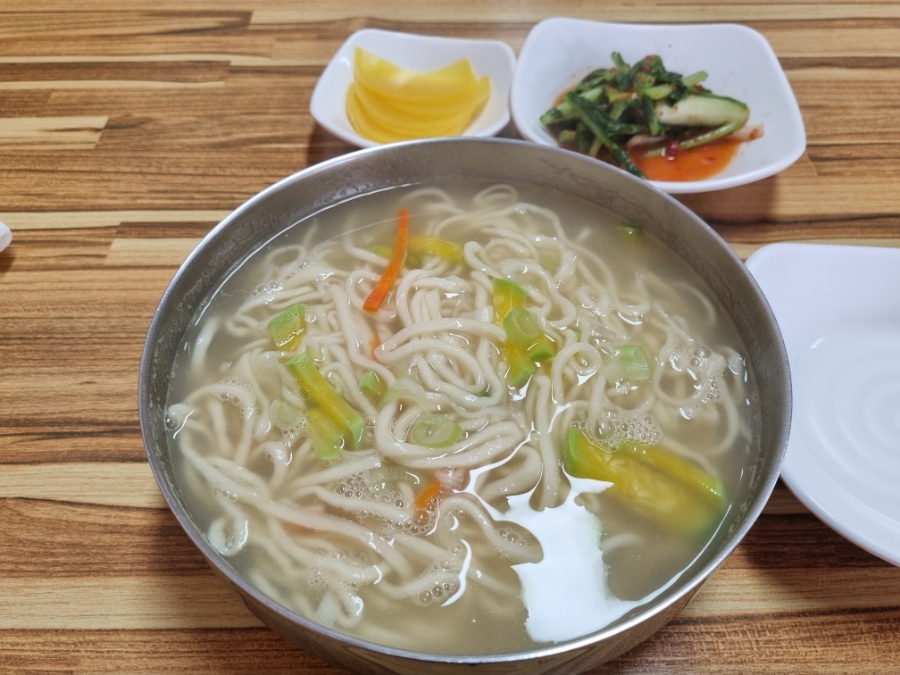 고모네칼국수 이미지