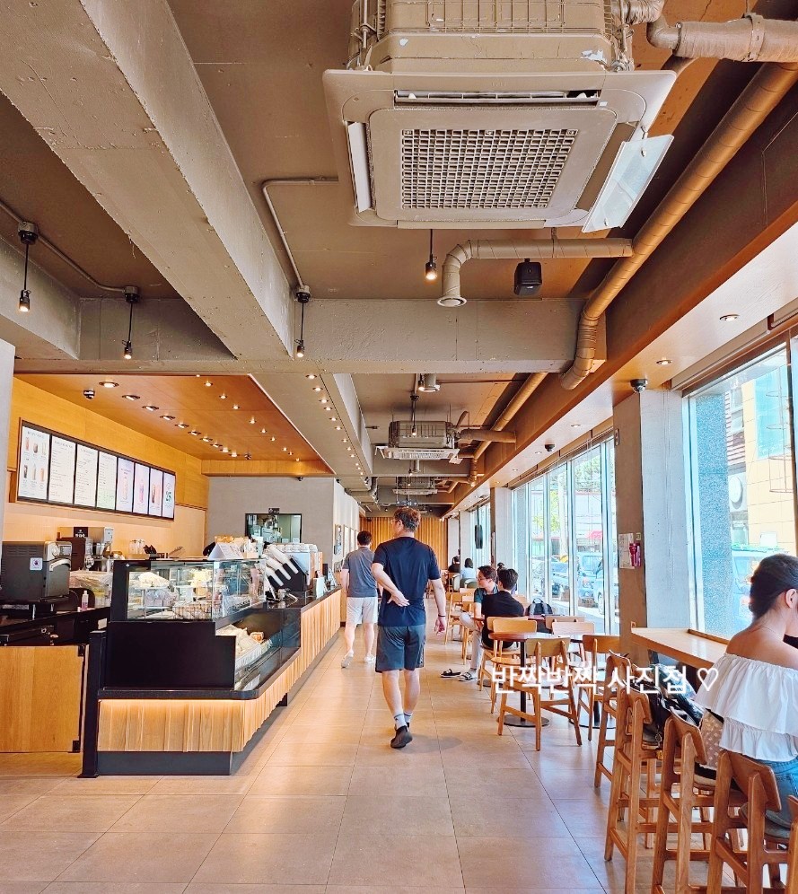 스타벅스 포항영일대비치점 이미지