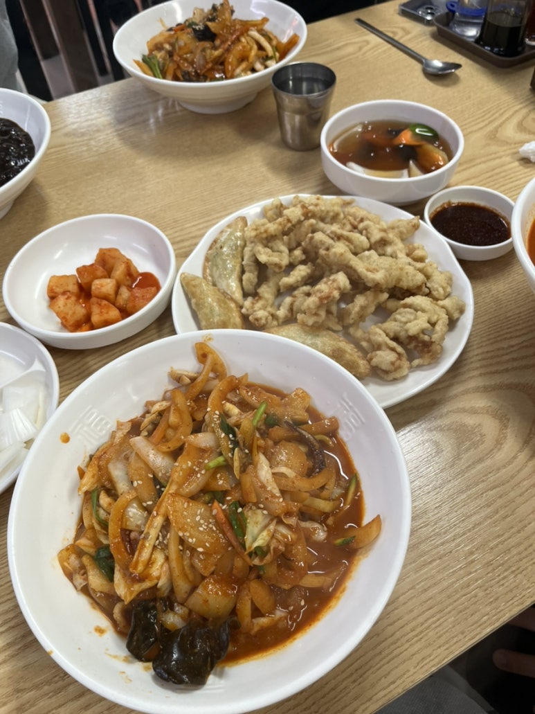 덕례반점 이미지