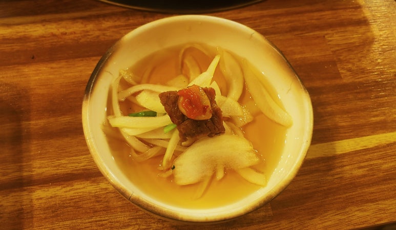 행운삼겹살버섯찌개 이미지